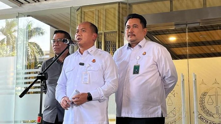Kapuspenkum Kejagung Anang Supriatna di kompleks Kejagung, Kebayoran Baru, Jakarta Selatan, Rabu (15/7/2026). (Rumondang Naibaho/detikcom)
