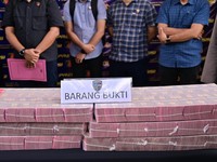 Kasus dugaan tindak pidana pembobolan sistem PT Bank Pembangunan Daerah Jambi (Bank Jambi) yang mengakibatkan kerugian mencapai Rp144,82 miliar. (Dok. Polda Jambi)