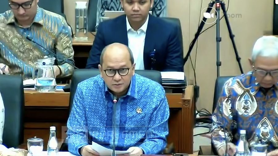 Komisi XXI DOR RI raker dengan Menteri Investasi dan Hilirisasi. (Tangkapan layar youtube Parlemen RI)