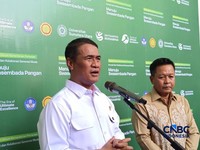 Menteri Pertanian (Mentan) Amran Sulaiman saat ditemui usai memberikan kuliah umum di Universitas Sumatra Utara (USU), Medan, Rabu (15/7/2026). (CNBC Indonesia/Martyasari Rizky)