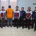 Otoritas Jasa Keuangan (OJK) menyerahkan tersangka beserta barang bukti kasus dugaan tindak pidana perasuransian PT Asuransi Jiwa Prolife Indonesia (dahulu PT Asuransi Jiwa Indosurya Sukses) kepada Kejaksaan Negeri Jakarta Selatan, Rabu (15/6/2026).