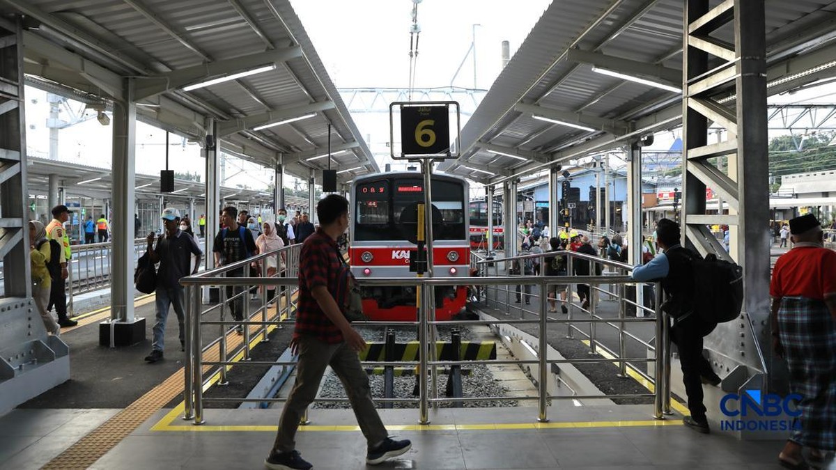 Peron 6,7 dan 8 Stasiun Bogor Rampung, Layanan Commuter SF12 Dimulai