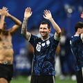 Lionel Messi merayakan kemenangan usai Argentina memastikan lolos ke final Piala Dunia FIFA 2026 setelah mengalahkan Inggris pada laga semifinal di Atlanta Stadium, Atlanta, Georgia, Amerika Serikat, Rabu (15/7/2026). (REUTERS/Dylan Martinez)