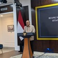 Menteri Investasi dan Hilirisasi/Kepala BKPM sekaligus CEO Danantara Indonesia, Rosan Roeslani saat menyampaikan pemaparan dalam Konferensi Pers Realisasi Investasi Kuartal II-2026, di Kantor Presiden, Kompleks Istana Kepresidenan, Jakarta, Kamis (16