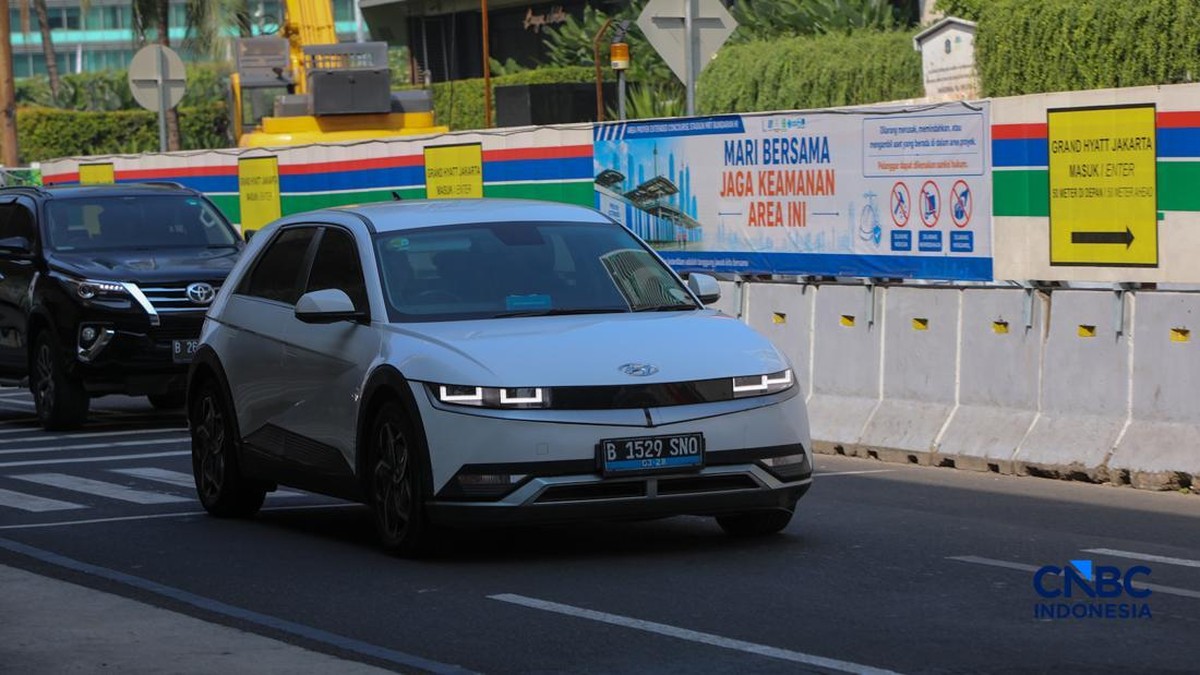 Warga RI Pilih Kredit EV Daripada Mobil Bekas, Pembiayaan Naik 103%