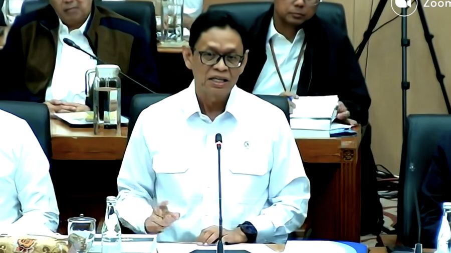 Wakil Menteri ESDM, Yuliot Tanjung saat mengikuti rapat kerja dengan Komisi XII DPR RI di Komplek Parlemen, Jakarta, Kamis (16/7/2026). (Tangkapan Layar Youtube/TVR Parlemen)