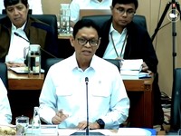 Wakil Menteri ESDM, Yuliot Tanjung saat mengikuti rapat kerja dengan Komisi XII DPR RI di Komplek Parlemen, Jakarta, Kamis (16/7/2026). (Tangkapan Layar Youtube/TVR Parlemen)