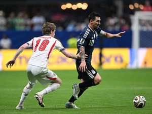 Kehebatan Messi Lampaui Bayangan Anthony Gordon