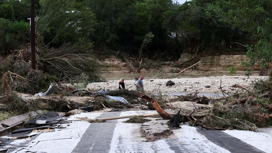 Banjir katastrofik kembali melanda Texas Tengah akibat meluapnya Sungai Guadalupe., Jumat (17/7/2026). (REUTERS/Kaylee Greenlee)