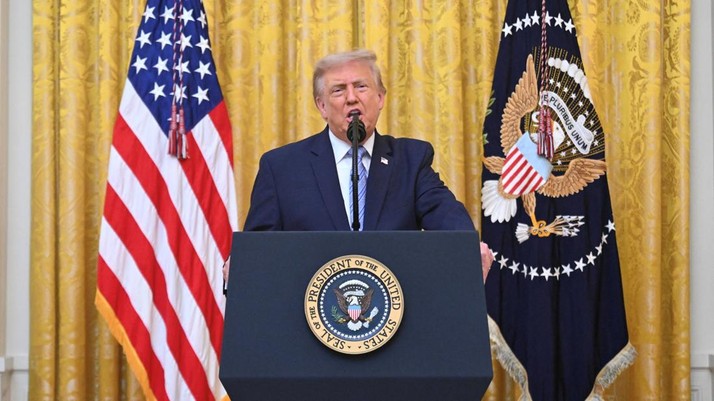 Presiden AS Donald Trump berbicara tentang keamanan pemilu selama pidato kenegaraan dari Ruang Timur Gedung Putih di Washington, D.C., AS, 16 Juli 2026. (SAUL LOEB/Pool via REUTERS)