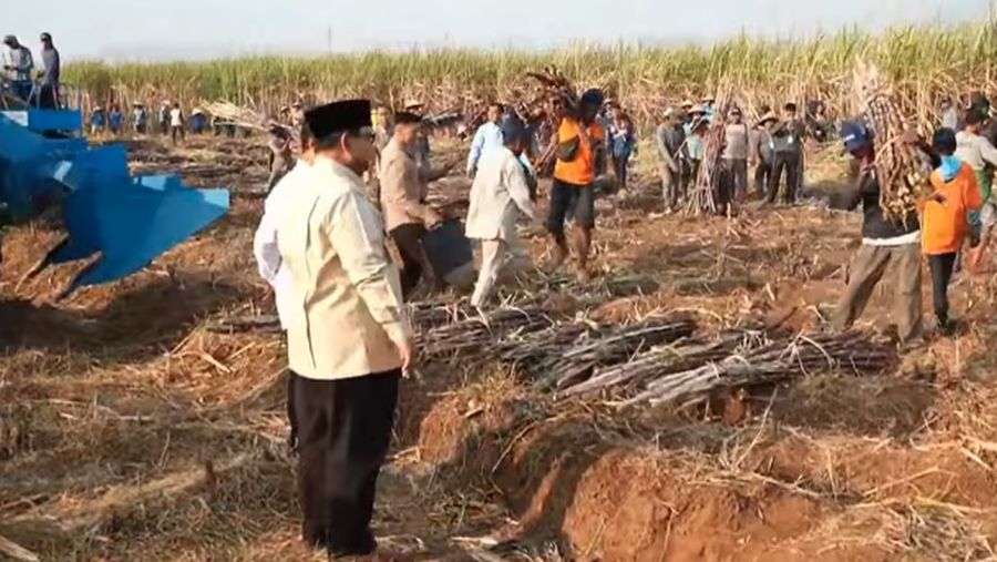 Presiden Prabowo Subianto pimpin Panen Raya Serentak di Seluruh Indonesia Bersama TNI, 17 Juli 2026. (YouTube/Sekretariat Presiden)