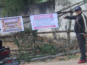 Respons Disdikbud soal Aksi Warga Blokir Akses Jalan ke SMAN di Lampung