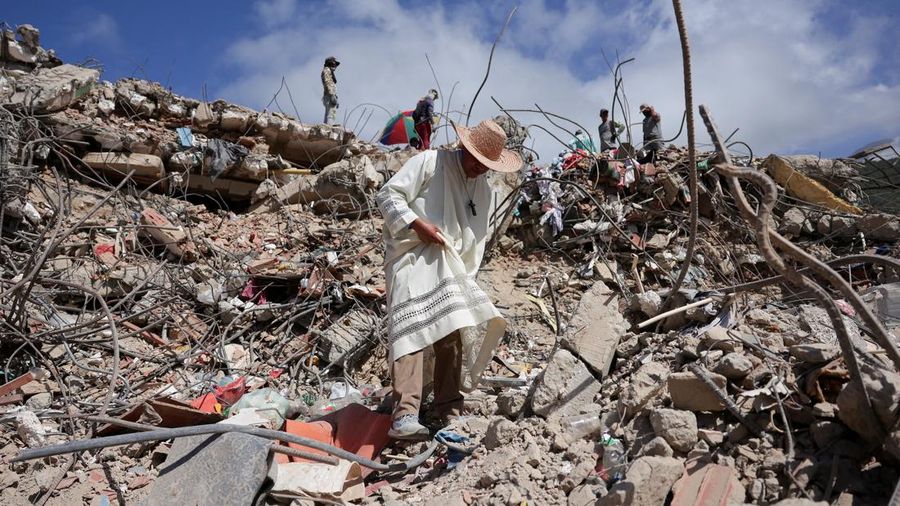 Korban tewas akibat gempa bumi dahsyat yang melanda Venezuela pada Juni lalu bertambah menjadi 5.069 jiwa. Selain itu, lebih dari 21.000 orang lainnya masih berada di pengungsian, Sabtu (18/7/2026). (REUTERS/Gaby Oraa)
