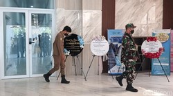 Dinkes Banjar Disambangi Kejaksaan, Lokasi Dijaga Aparat Militer