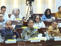 Menteri Keuangan (Menkeu), Purbaya Yudhi Sadewa saat mengikuti rapat kerja dengan Komisi XI DPR RI di Komplek Parlemen, Jakarta, Senin (20/7/2026). (Tangkapan Layar Youtube/DPR RI)