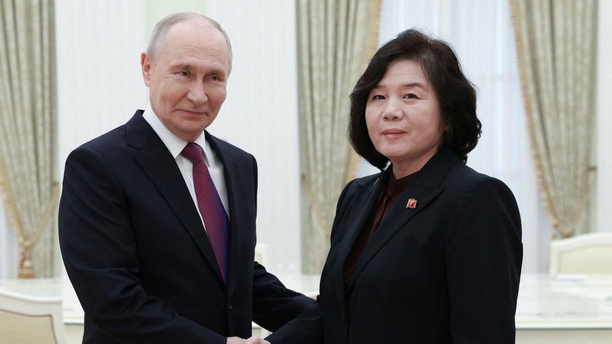 Putin Tiba-Tiba Berikan Ucapan Khusus ke Kim Jong Un, Sebutkan Ini