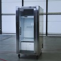 Kulkas manusia, kotak pendingin pribadi memperkenalkan Dohiemon BOX!. (Dok. trusco.co.jp)