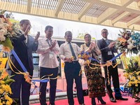 Peresmian uji coba bus hidrogen, dalam acara Global Hydrogen Ecosystem Summit (GHES) 2026, di JCC, Jakarta. Selasa (21/7/2026). (CNBC Indonesia/Firda Dwi Muliawati)
