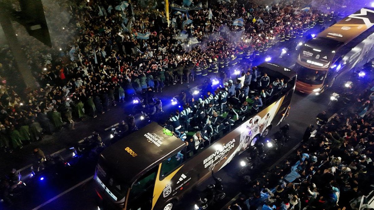 Bak Juara! Potret Argentina Disambut Ribuan Fans Meski Kalah Final