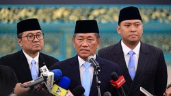 Tentang Universitas Republik Indonesia: Bangun 10 Kampus Terintegrasi-Pengajar Asing