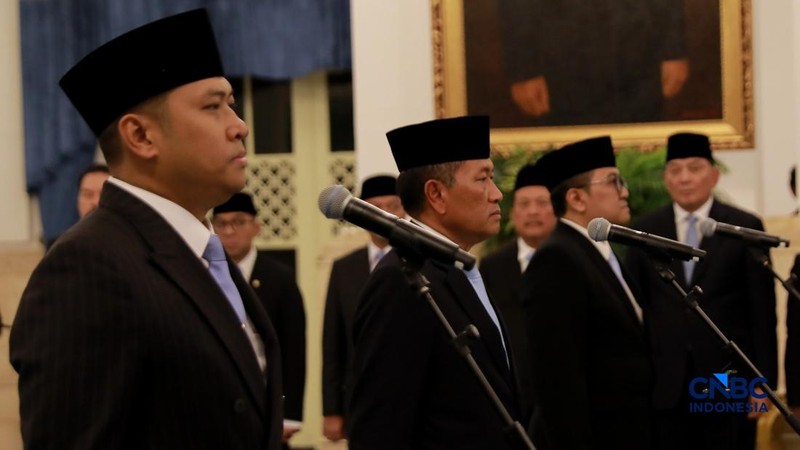 Sudaryono saat dilantik sebagai Kepala Badan Gizi Nasional (BGN) oleh Presiden Prabowo Subianto di Istana Merdeka, Jakarta, Rabu (22/7/2026). (CNBC Indonesia/Muhammad Sabki)