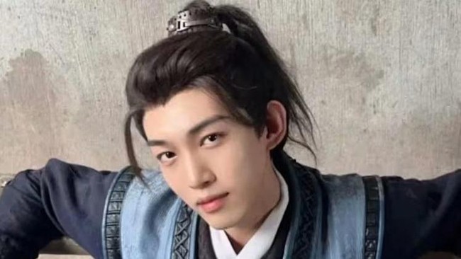 Aktor China Xu Peng Banting Setir Jualan Sayur Akibat Dampak AI di Industri Hiburan