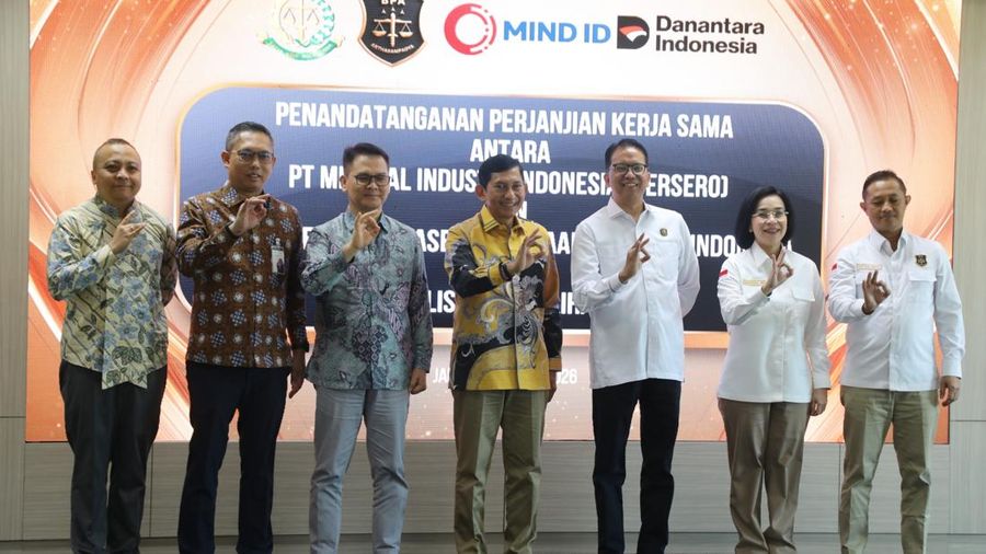 Badan Pemulihan Aset (BPA) Kejaksaan RI menjalin sinergi melalui kerja sama dengan PT Mineral Industri Indonesia (Persero) atau MIND ID dalam rangka Optimalisasi Pemulihan Aset, di kantor BPA, Jakarta, Kamis (23/7/2026). (Dok. Kejaksaan Agung)