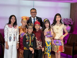 Gemas! Isi Obrolan 6 Host Cilik Ceria Anak Indonesia Bareng Wamenbud Giring