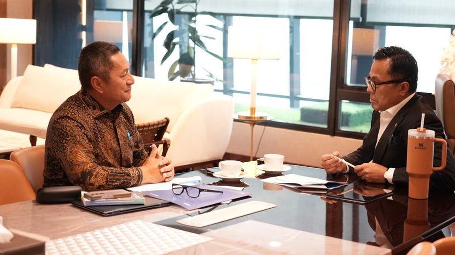 Kepala BP BUMN sekaligus COO Danantara, Dony Oskaria menggelar pertemuan dengan Direktur Utama PT Sucofindo
