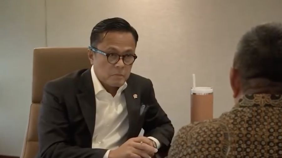 Kepala BP BUMN sekaligus COO Danantara Indonesia, Dony Oskaria, menggelar pertemuan bersama Direktur Utama PT SUCOFINDO, Rabu (22/7/2026). (Tangkapan Layar Youtube/bumn_id)