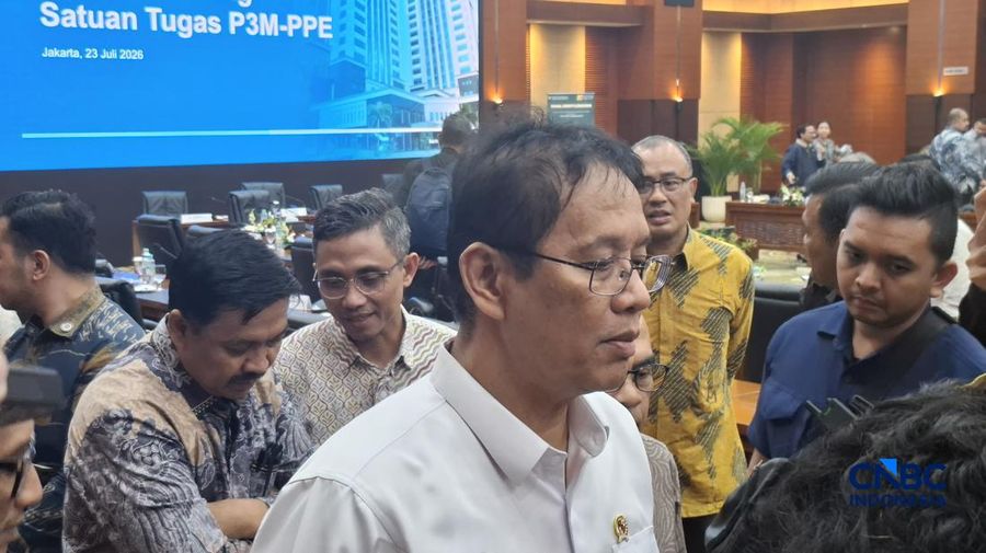 Menteri Keuangan (Menkeu), Purbaya Yudhi Sadewa saat ditemui wartawan usai sidang kanal debottlenecking, Kamis (23/7/2026). (CNBC Indonesia/Chandra Dwi Pranata)