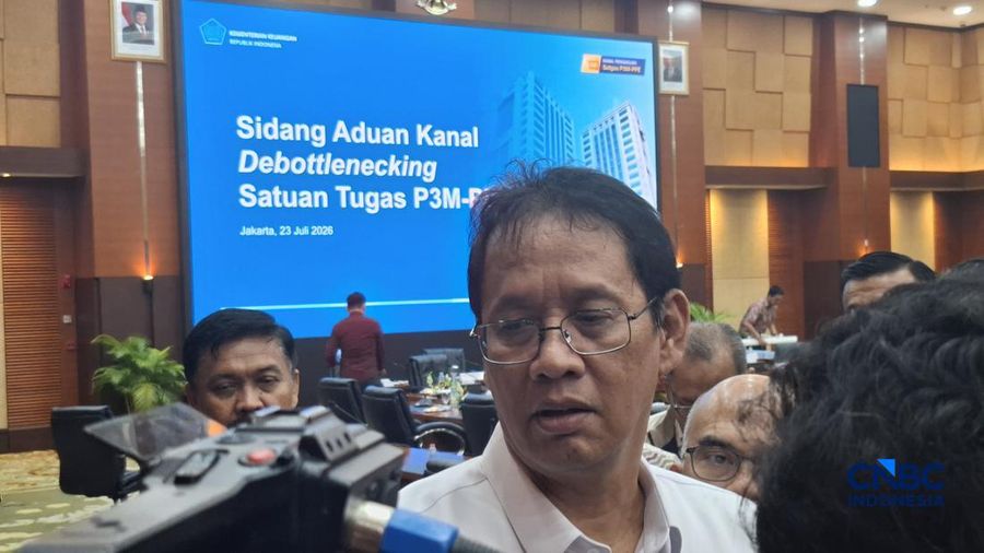 Menteri Keuangan (Menkeu), Purbaya Yudhi Sadewa saat ditemui wartawan usai sidang kanal debottlenecking, Kamis (23/7/2026). (CNBC Indonesia/Chandra Dwi Pranata)