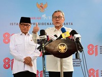 Menteri Koordinator Bidang Pangan Zulkifli Hasan memberikan keterangan pers di Istana Kepresidenan, Jakarta Pusat, Kamis (23/7/2026). (Dok. BPMI Sekretariat Presiden)