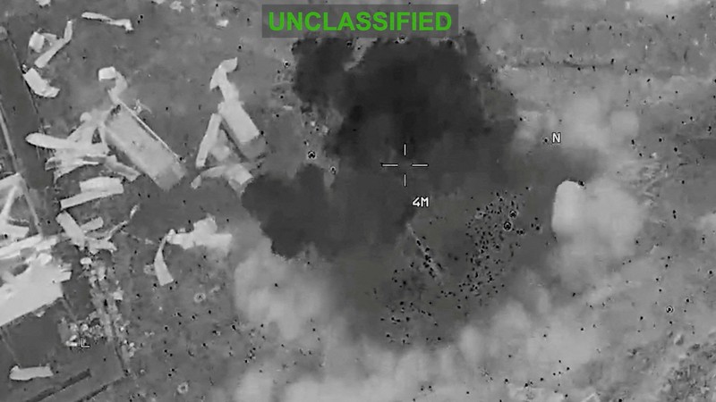 Militer AS mengatakan pada hari Rabu (22 Juli) bahwa mereka telah menyelesaikan serangan terbaru mereka terhadap Iran atas arahan Presiden Donald Trump, untuk malam ke-12 berturut-turut serangan Amerika. (via REUTERS/U.S. Central Command)
