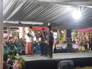 Bupati Jember Ajak RT/RW dan Kader Posyandu Sosialisaikan Program Pemkab
