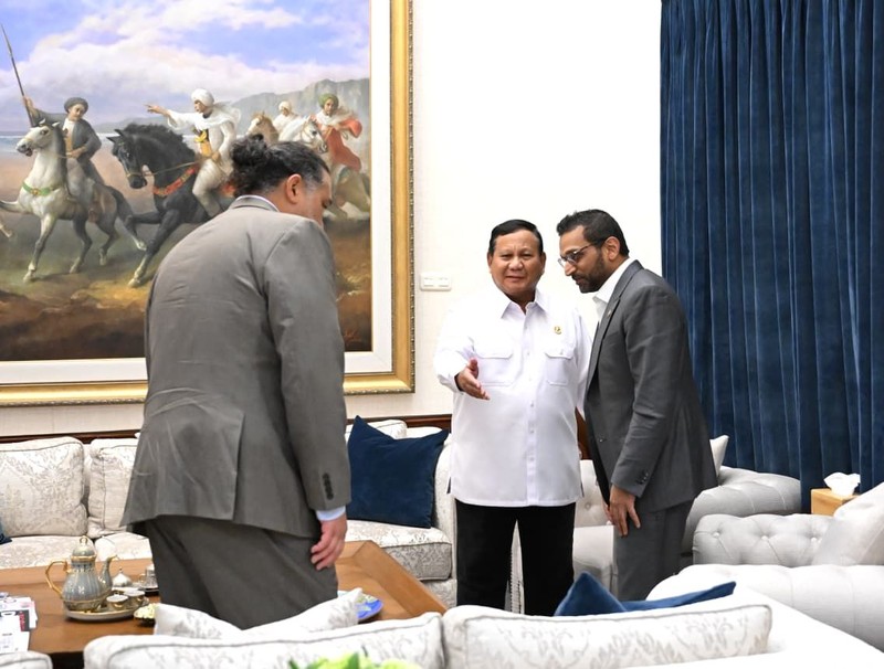 Presiden Prabowo Subianto menerima kunjungan kehormatan Direktur Federal Bureau of Investigation (FBI) Amerika Serikat, Kash Patel, di Kertanegara, Jakarta, pada Rabu, 22 Juli 2026. (Dok. Sekretariat Presiden)
