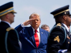 Dua Kapal Tanker Saudi Diserang, Trump Ultimatum Iran dan Houthi