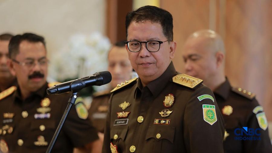 Jaksa Agung Muda Bidang Tindak Pidana Khusus (Jampidus), Kuntadi dalam konferensi pers usai pelantikan di Gedung Kejagung, Jakarta, Jumat (24/7/2026). (CNBC Indonesia/Muhmmad Sabki)