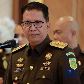 Jaksa Agung Lantik Kuntadi Jadi Jampidsus Baru