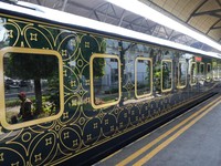 PT Kereta Api Indonesia (Persero) melaksanakan uji statis dan uji dinamis terhadap dua kereta Nusantara Explorer Luxury Sleeper Train yang telah menyelesaikan tahap pengerjaan interior di Balai Yasa Surabaya Gubeng. (Dok. KAI)