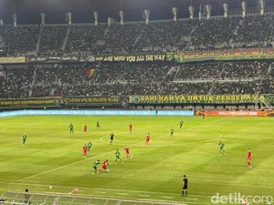 Persebaya Vs Persija 0-0 di Babak Pertama