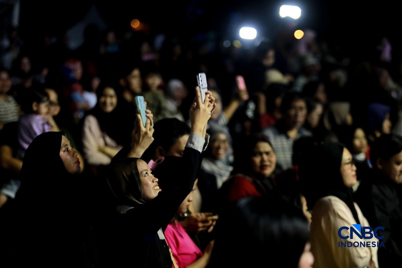 Suasana keseruan Trans TV Festival Vol. 5. di Lapangan Sunburst BSD, Tangerang Selatan, Minggu (26/7/2026). (CNBC Indonesia/Muhammad Sabki)