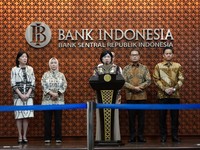 Deputi Gubernur Senior Bank Indonesia (BI), Destry Damayanti saat menyampaikan konferensi pers di Bank Indonesia, Jakarta, Senin (27/7/2026). (Dok. Bank Indonesia)