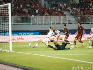 Indonesia Vs Kamboja: Mitchell Baker Hattrick, Garuda Menang 5-1