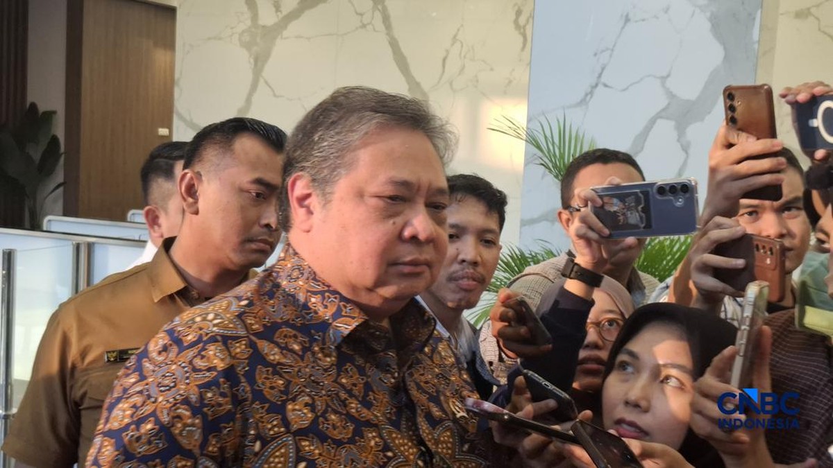 Airlangga Buka Suara Soal Perry Warjiyo Mundur dari Gubernur BI