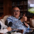 Deputi Bidang Pengendalian Perubahan Iklim dan Tata Kelola Nilai Ekonomi Karbon, Ir. Ary Sudijanto, MSE. menyampaikan pemaparan dalam Ekoniklim Talkshow 2026 di Wisma Habibie & Ainun, Jakarta, Selasa (28/7/2026). (CNBC Indonesia/Faisal Rahman)