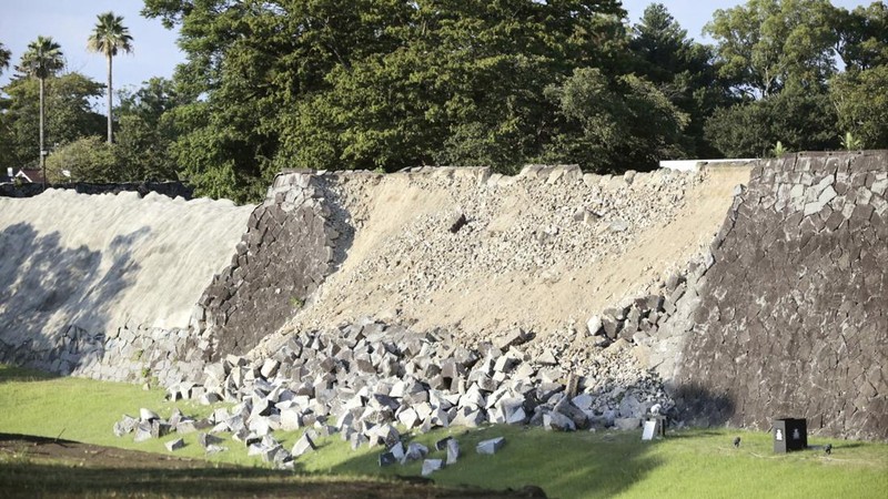 JAPAN-QUAKE/