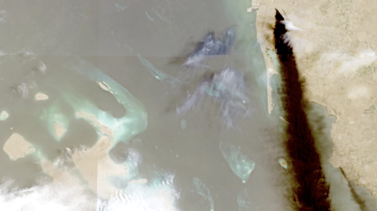 Perang Menggila-Minyak Bisa Kiamat: Usai Hormuz, Laut Ini dalam Bahaya