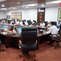 Kepala Staf Kepresidenan RI, Dudung Abdurachman saat menyampaikan keterangan usai Rapat Koordinasi Tata Kelola Ekspor Mineral Kritis Logam Tanah Jarang (LTJ) bersama kementerian, lembaga, aparat penegak hukum, BUMN, dan pelaku usaha di gedung Bina Gr