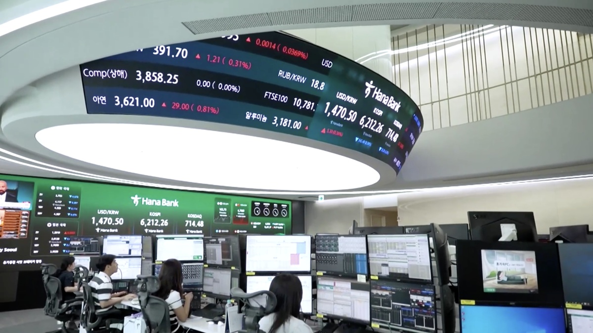 Sentimen Obligasi dan Minyak Seret Bursa Asia ke Zona Merah